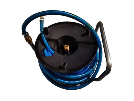 Барабан со шлангом для подачи воздуха, длина 20м. Барабан со шлангом для подачи воздуха, длина 20м.